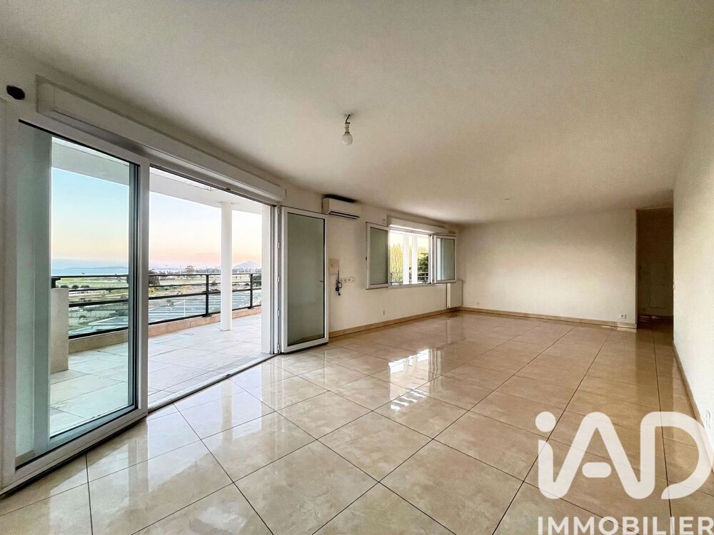 � vendre  Appartement Cagnes-sur-Mer (06800)