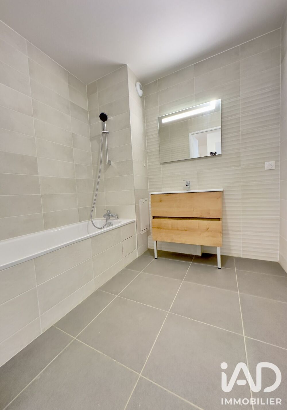 à vendre  Appartement Le Plessis-Robinson (92350)