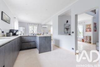  Maison à vendre 10 pièces 220 m²