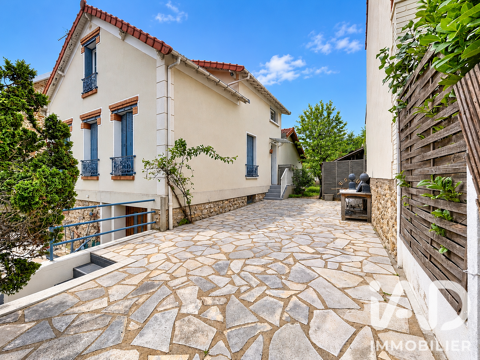   Vente Maison/villa 6 pièces Maison - 6 pièce(s) - 166 m²