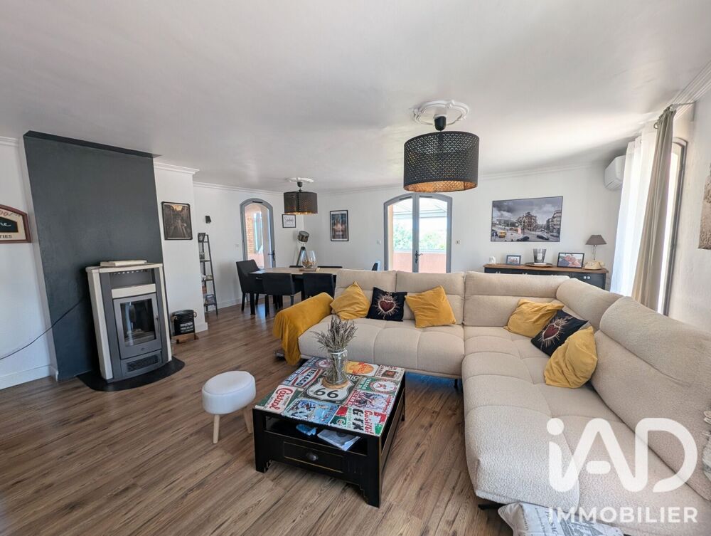Vente Maison Vente Maison d'architecte 6 pièces Aussac