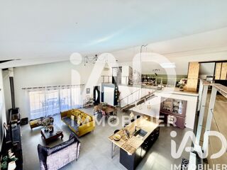  Maison à vendre 8 pièces 239 m²