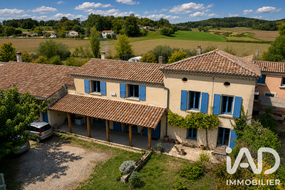 Vente Maison de campagne 8 pièces