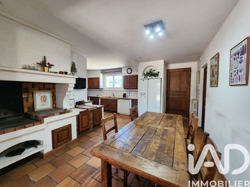 à vendre  Maison Arles (13200)