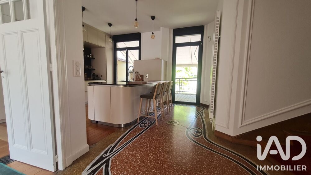 vente Maison - 9 pièce(s) - 221 m² Reims (51100)