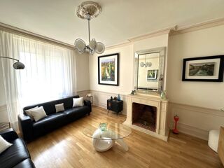  Maison à vendre 13 pièces 333 m²