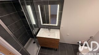  Appartement à louer 2 pièces 33 m²