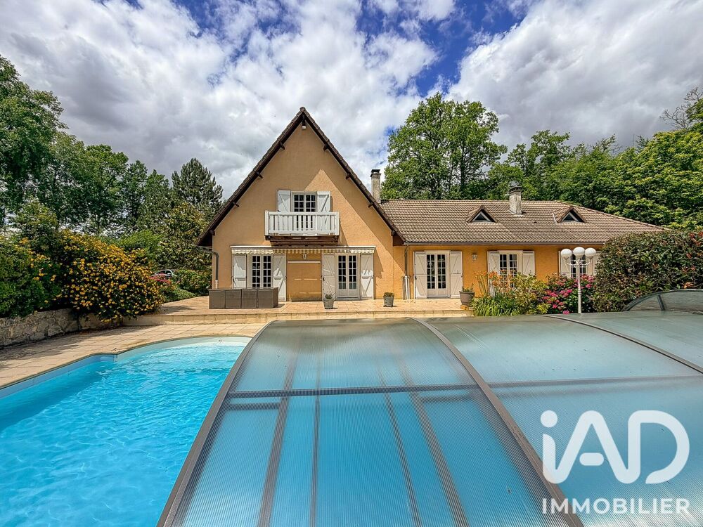 vente Maison - 10 pièce(s) - 221 m² La Geneytouse (87400)