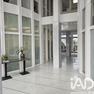  Parking / Garage à vendre 100 m²