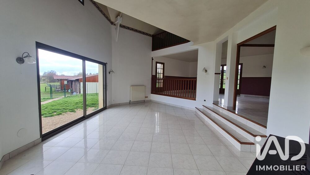 Vente Maison Vente Maison/villa 10 pièces Rouésse vassé