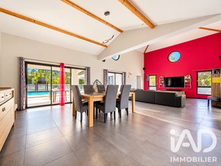  Maison à vendre 10 pièces 236 m²