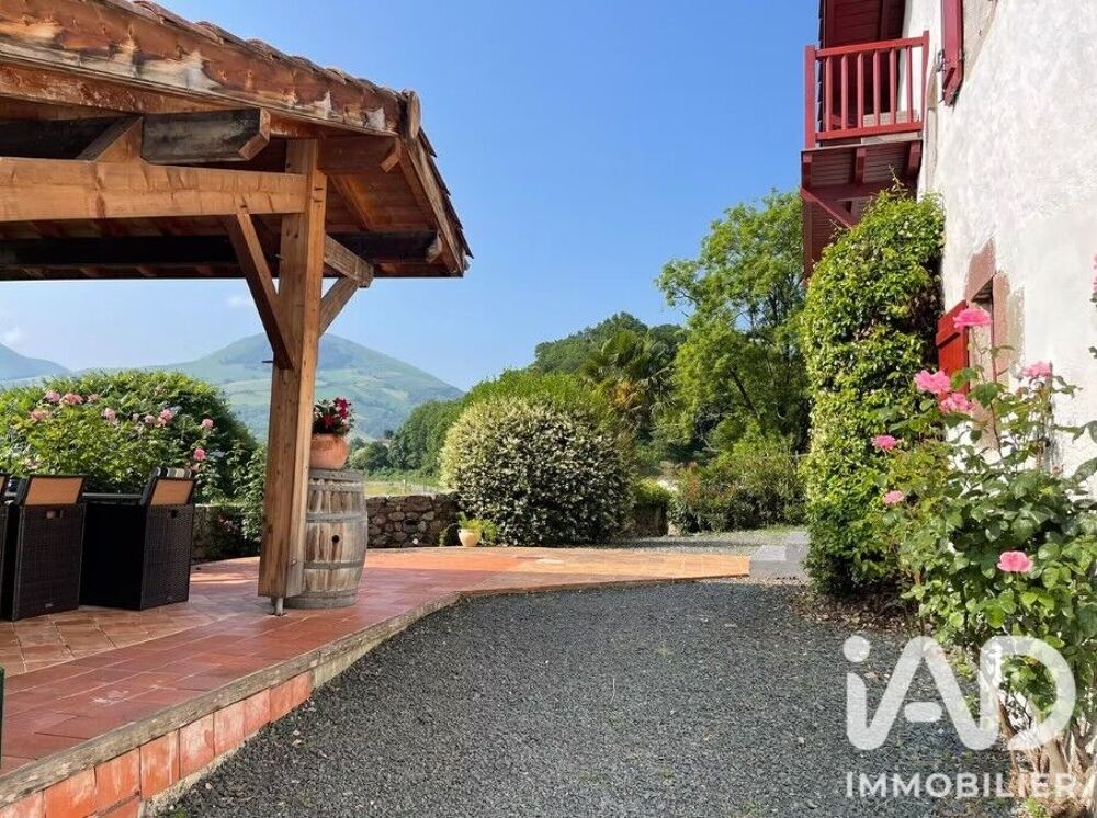 à vendre  Maison Saint-Étienne-de-Baïgorry (64430)
