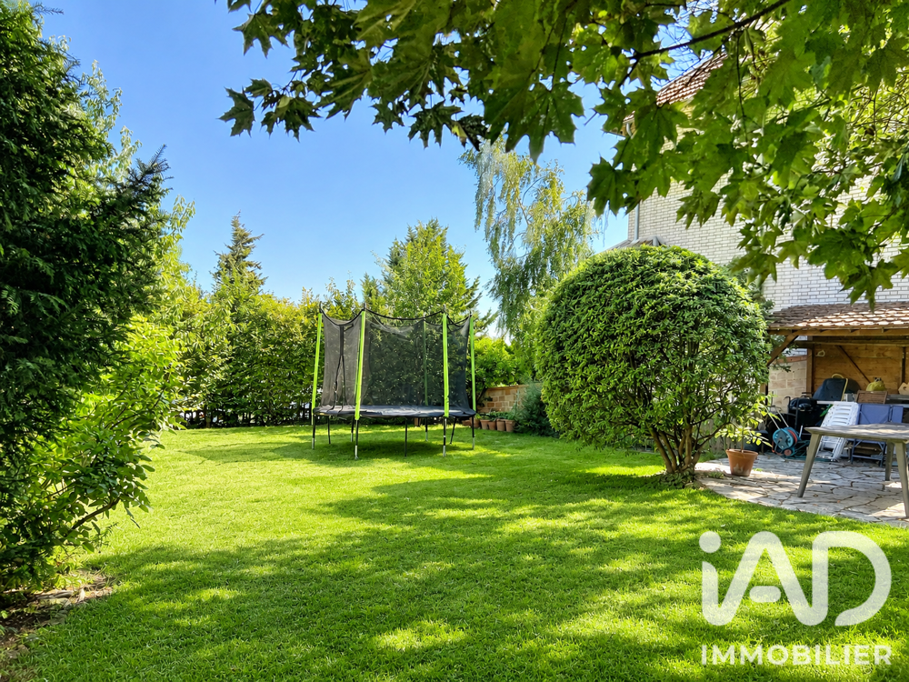 à vendre  Maison Le Mesnil-le-Roi (78600)