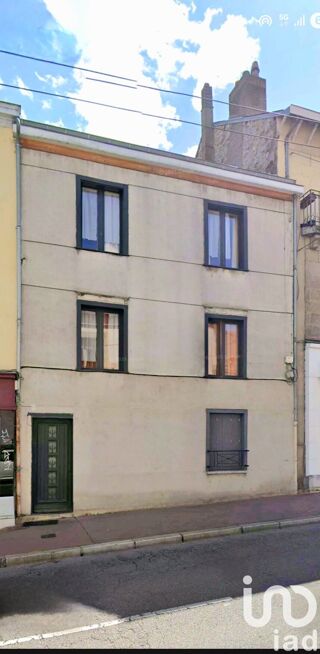  Immeuble à vendre 251 m²