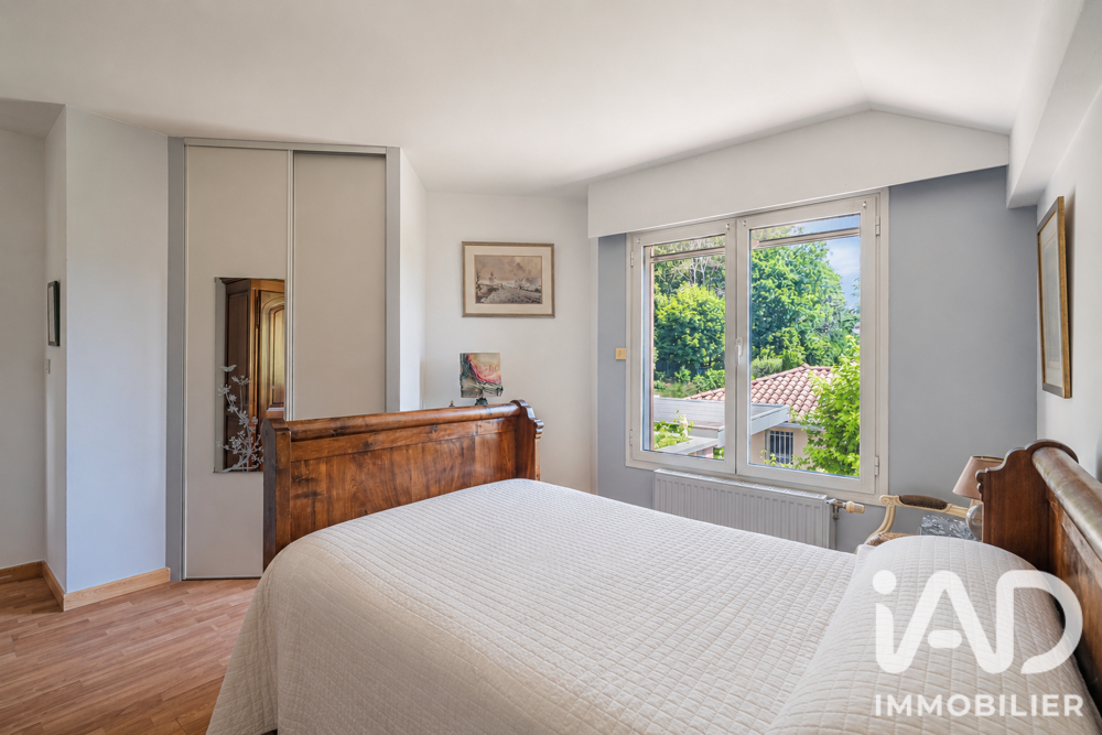 à vendre  Maison Meylan (38240)