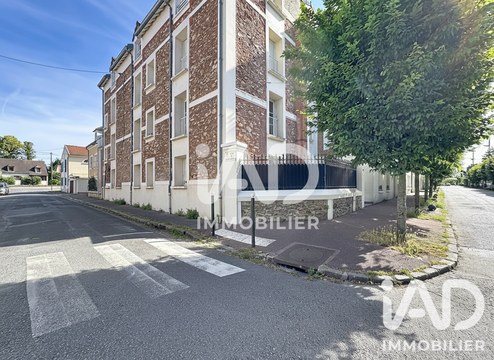Vente Parking/Garage Vente Parking 13 m&sup2; Corbeil-essonnes