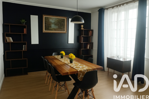   Vente Maison de village 6 pièces Maison - 6 pièce(s) - 160 m²