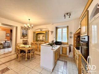  Maison � vendre 10 pi�ces 265 m�