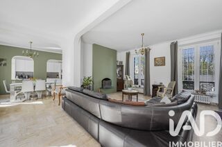  Maison � vendre 8 pi�ces 230 m�