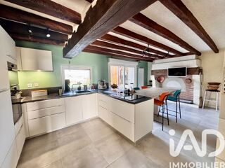  Maison à vendre 11 pièces 279 m²
