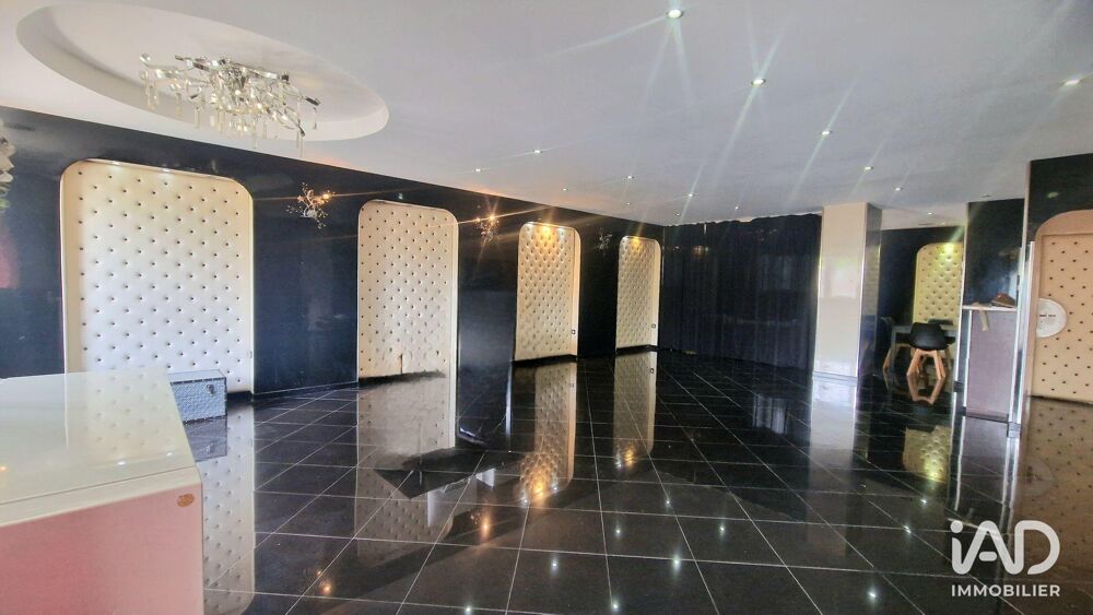   Vente Murs commerciaux 330 m&sup2; 
