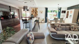  Maison à vendre 11 pièces 328 m²