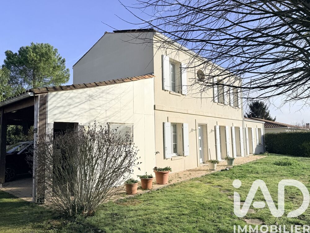 Vente Maison Vente Maison d'architecte 6 pièces Saint-genis-de-saintonge