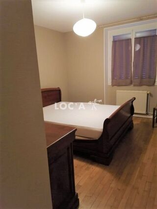 Appartement à louer 4 pièces 60 m²