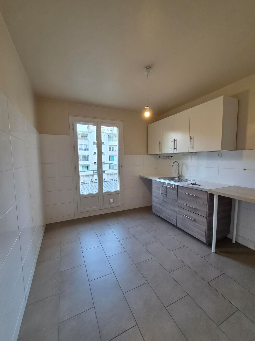 location Appartement - 3 pièce(s) - 67 m² Grenoble (38000)
