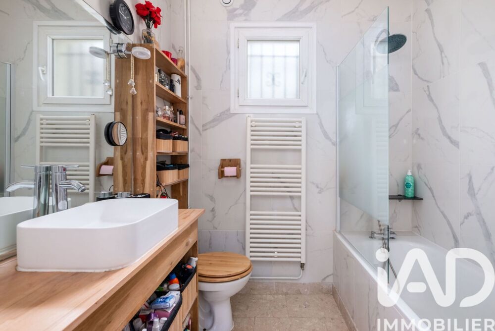 � vendre  Maison Bron (69500)