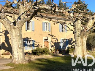  Maison à vendre 15 + pièces 366 m²