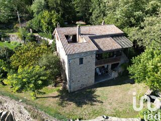  Maison à vendre 10 pièces 220 m²