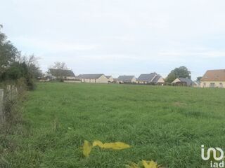  Terrain à vendre 591 m²