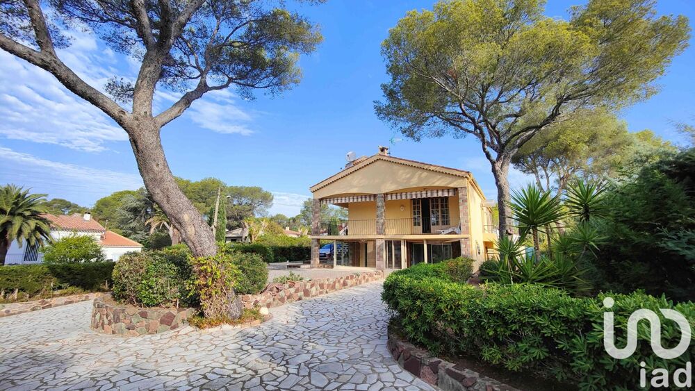 � vendre  Maison Saint-Rapha�l (83700)
