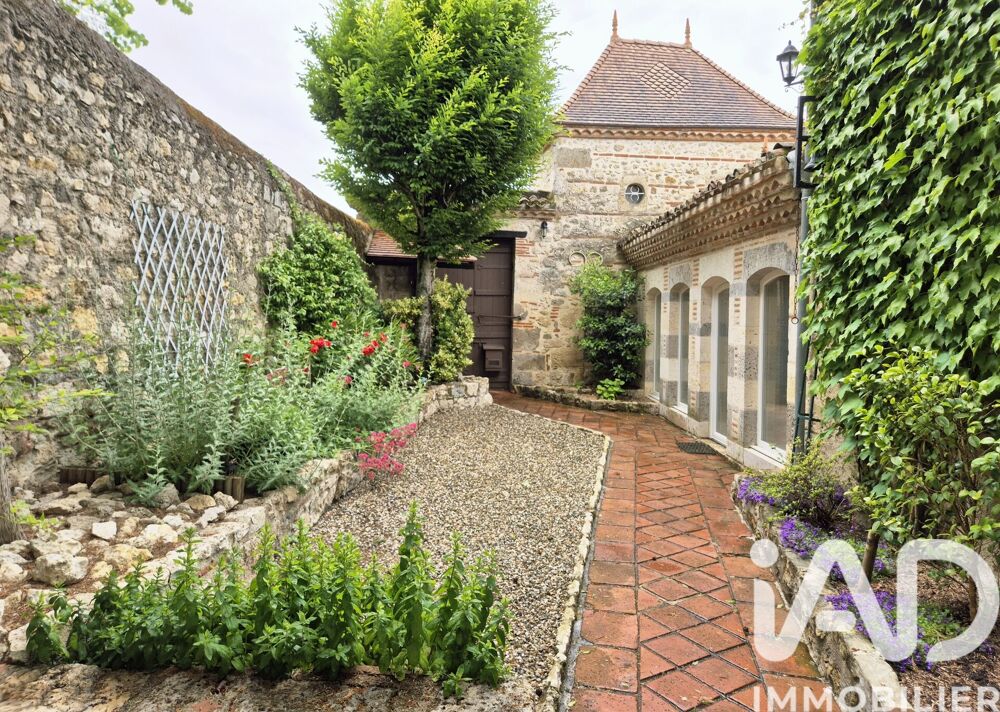 Vente Maison de village 9 pièces