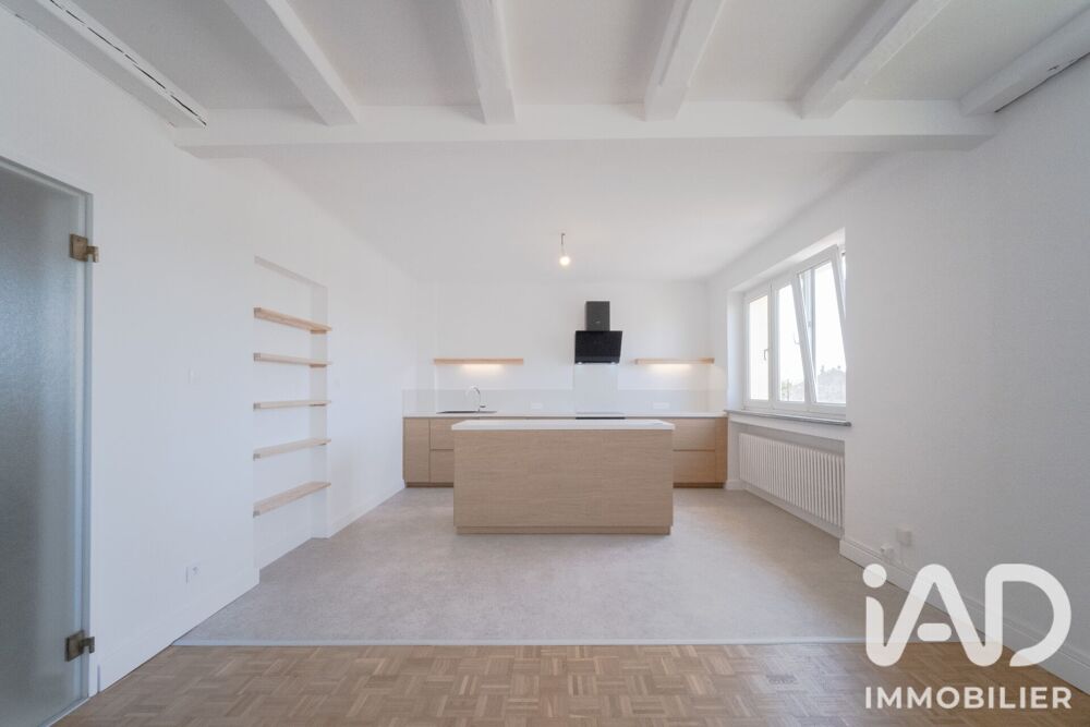 Location Appartement Location Appartement 6 pièces Saint-privat-la-montagne