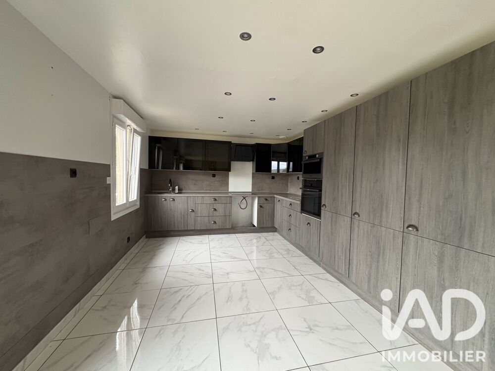Vente Maison Vente Maison de village 9 pièces Lihons