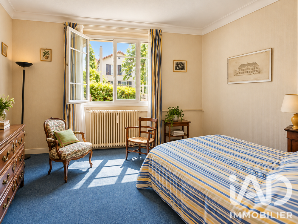 à vendre  Maison Suresnes (92150)