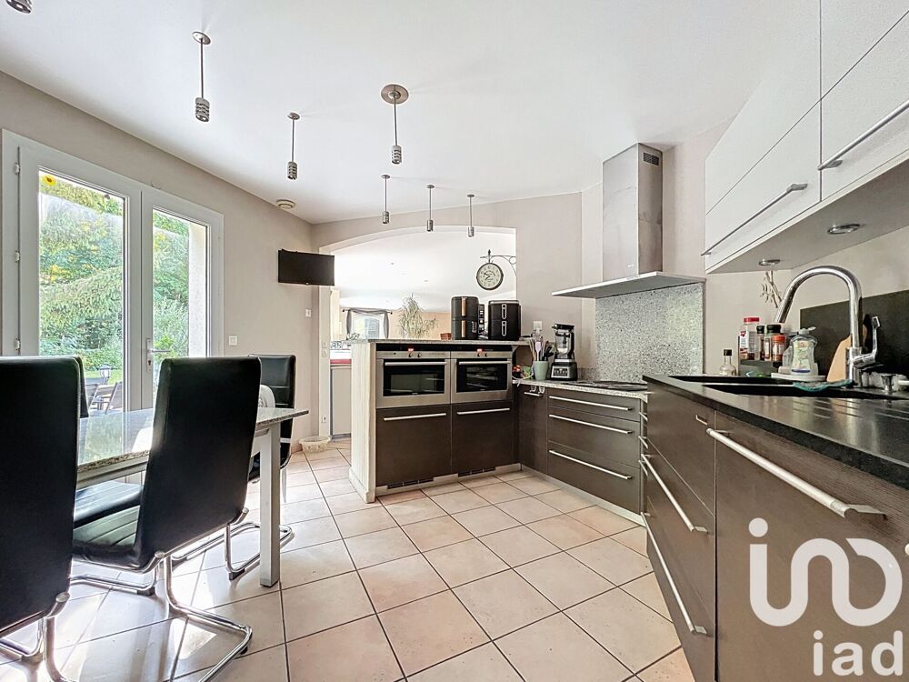 � vendre  Maison Saint-Maurice-Montcouronne (91530)
