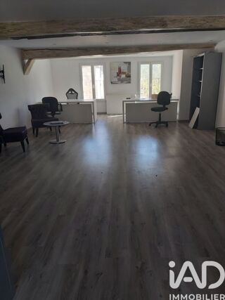  Immeuble � vendre 243 m�