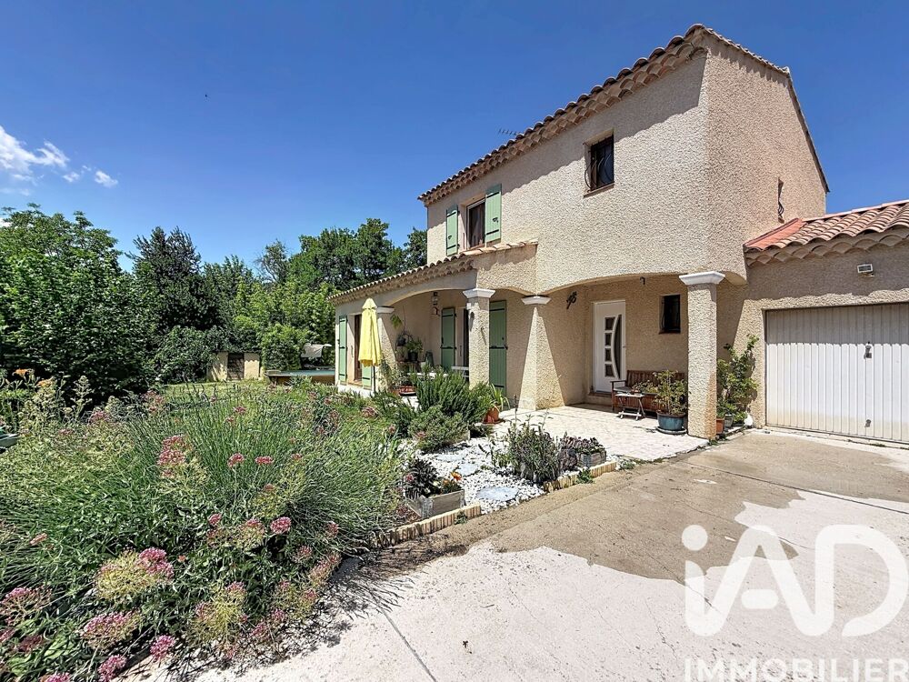vente Maison - 5 pièce(s) - 110 m² Saint-Zacharie (83640)