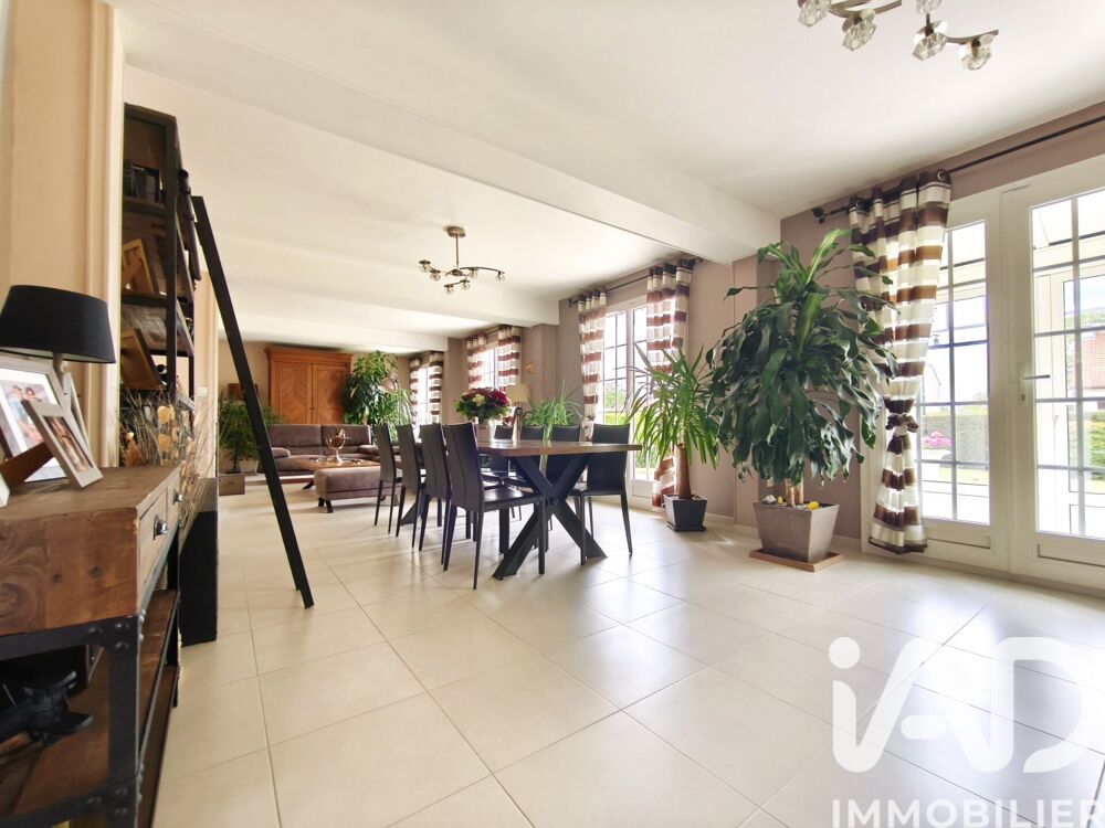 vente Maison - 7 pièce(s) - 179 m² Caurel (51110)