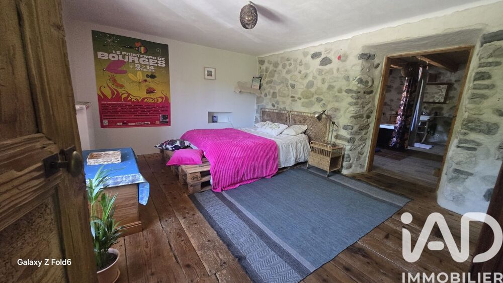 � vendre  Maison Lescheraines (73340)