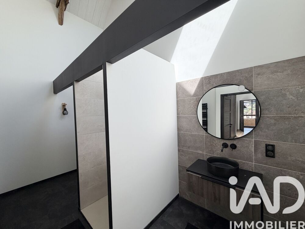à vendre  Maison Lacapelle-Marival (46120)