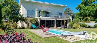  Maison à vendre 8 pièces 242 m²