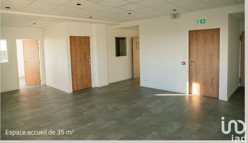   Location Bureaux 446 m&sup2; La ville-aux-dames