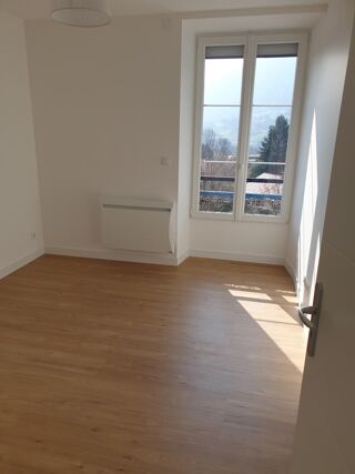  Appartement à louer 3 pièces 67 m²