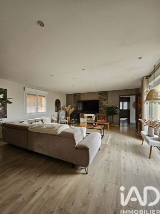  Maison � vendre 8 pi�ces 215 m�