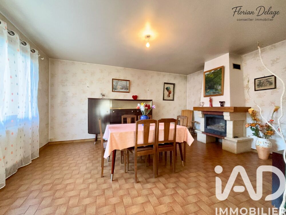 Vente Maison Vente Maison de village 9 pièces Saint-jean-de-gonville