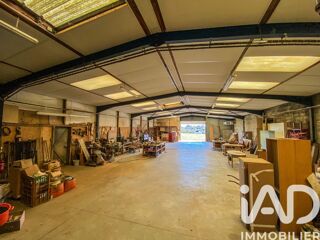  Immeuble à vendre 679 m²